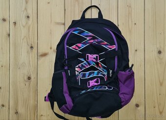 Hračky různé i nové  auta,batohy,puzzle.... - 12