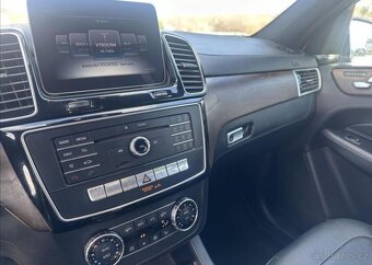 Mercedes-Benz GLE 3,0 350d 4MATIC 1.MAJITEL nafta automat - 12