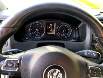 VW Transporter T5 GP - 12