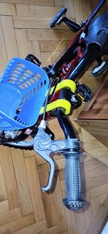 Dĕtské kolo 16, PELL'S - 12