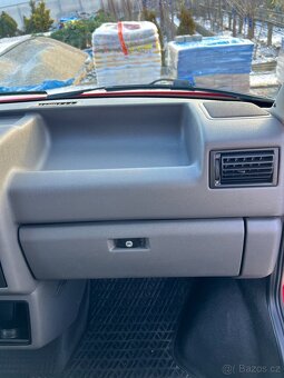 VW Transporter 2.5 TDi 75 kW - 12