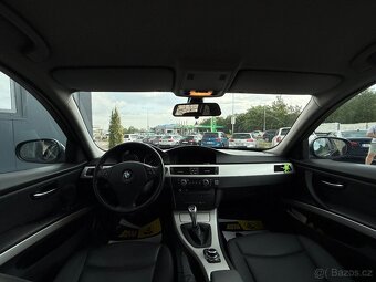 BMW 318D 2.0 2010 - 12