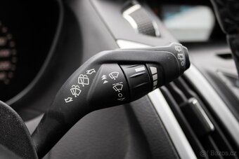 Ford focus kombi Ecoboost 1.0 - 12