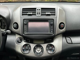 Toyota RAV4 2.0i 158PS Travel A/T 4x4 - 12