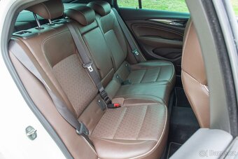 Opel Insignia GSI 2.0 CDTI BiTURBO 210k S S 4x4 AT8 - 12