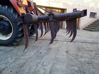 Radličkový podmítač (hloubkový kypřič) - 12