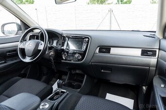 Mitsubishi Outlander 2.0 MIVEC 4x4 Automat - 12