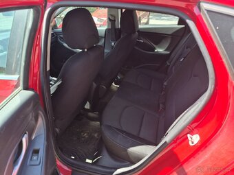 Hyundai i30 Fastback (2018) – Nová STK, po rozvodech - 12