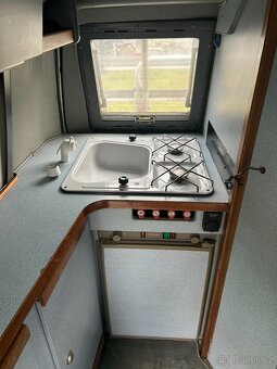 Obytný transportér - 12
