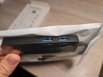 Různé USB huby USB / USB-C nové - 12