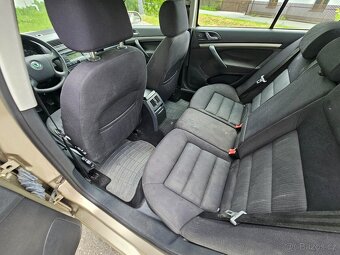 Škoda Octavia 2 1.9TDI 77KW - 12