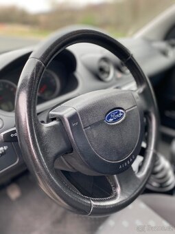 Ford Fiesta, 1.3, benzin, 143.200 km - 12