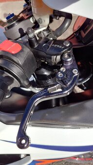 Suzuki GSX-R 750 K10 - 12