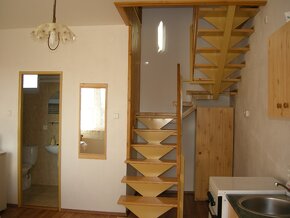 Dom, chalupa, penzión v obci Podhájska - 12