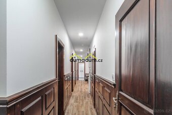 Nabízíme k prodeji atraktivní byt 5 + 1 - 12