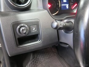Dacia Duster 1.3TCe 130, navi,kamery,výhřev - 12