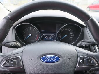 Ford Focus 1.0 i 74 kW - 12