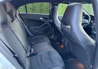 Mercedes-Benz Klasa A 220 4-Matic AMG Line - 12