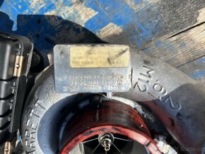náhradni dily na motor OM 642.858 - 12