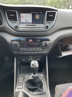 Hyundai Tucson SUV 1.6 GDI 97 kW, MY2018 – 75 t. km, 1. maj - 12