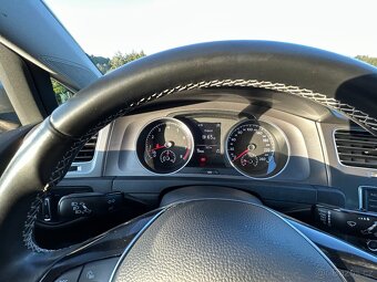 Prodám VW Golf 7 LOUNGE 1,2 TSI - 12