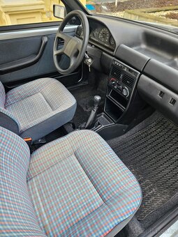 Fiat Uno 1.0 33 kW 1994 Dovoz IT 66.000 km 1.maj. Bez koroze - 12