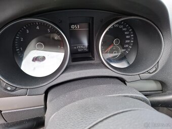 VW Golf VI 1.4i 59 kw Klima Model 2009.Nová Stk - 12