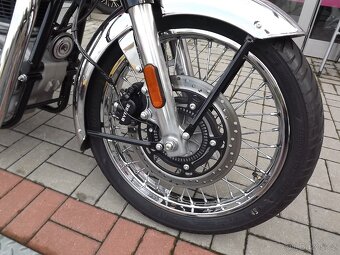 Royal Enfield 350 Classic - 12