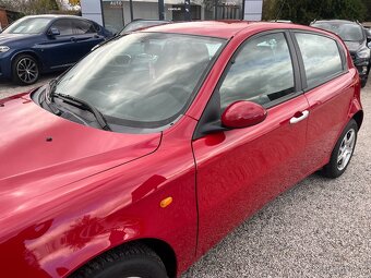 Alfa Romeo 147 1.6i 77kw, 105 000km - 12