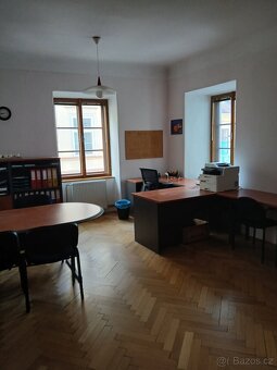 Pronájem 2 kanceláří v centru Č. Budějovic - 12