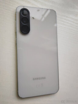 Samsung A56 5G 8/256 Gb - 12