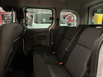 Renault Kangoo Expres 1.5dci, 66kW, 2015, 5 míst, BEZ ZÁVAD - 12