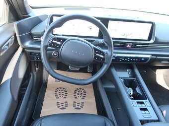 Hyundai IONIQ 6 77kWh PREMIUM 4x4 ZÁRUKA PANORAMA DPH - 12