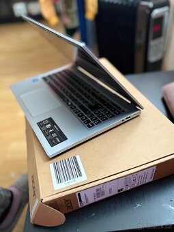 Acer Aspire Go 15 Pure Silver (AG15-31P-38JK) - 12