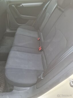 VW Passat 1.6TDI kombi, 77kW, 4/2013, servisní knížka - 12