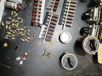 Rádio Tesla + příslušenství - 12