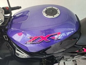 Kawasaki ZXR 750 - 12