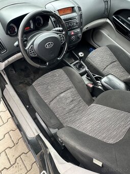 Kia Ceed 1.6nafta STK 12/2026 - 12