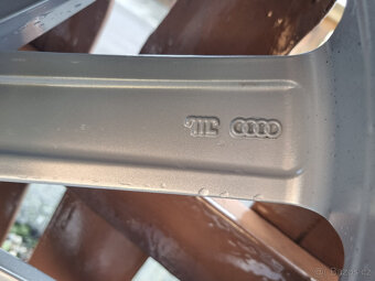 5x112 R20 originál Audi 245/45/20 103V XL - 12