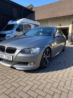 BMW 325i e92 coupe - 12