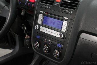 Volkswagen Golf, 1.6 MPI 75kW TAŽNÉ, 1.MAJITEL - 12
