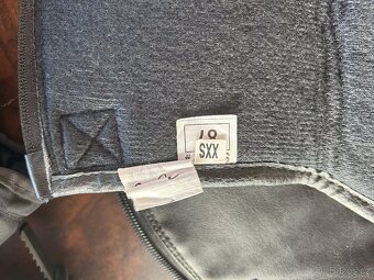 Bezpečnostní vesta na koně, 2x boty, helma, chapsy - dětské - 12