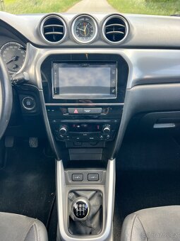 ► SUZUKI VITARA 1.6VVT 88KW 4x4 ALLGRIP LED-NAVI-KAM-PANO 17 - 12