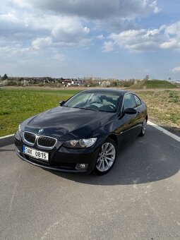 BMW e92 330xd - 12