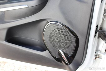 Renault Clio - 12