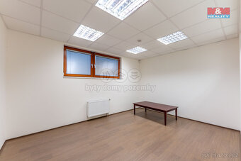 Pronájem obchodního prostoru 168 m², Praha 6, ul. Bělohorská - 12