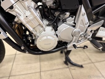 YAMAHA FZS 1000 FAZER - 12