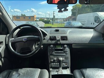 VOLVO XC90 2.4 D5 Momentum 7míst tažné zařízení - 12