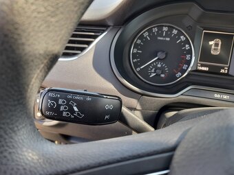 Škoda Octavia 1.6 TDI 77KW STK AC SK - 12