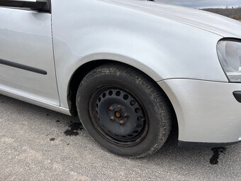 Volkswagen Golf V - 12